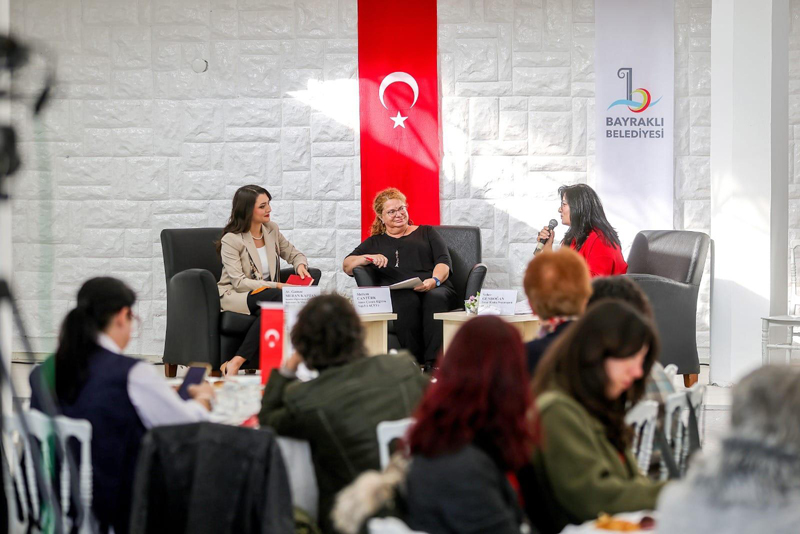 BAYRAKLIâDA KADINA YÃNELÄ°K ÅÄ°DDETLE MÃCADELE ÃALIÅTAYI (4)-1765802547532.jpeg